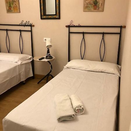Habitacion Doble Hotell Estella Eksteriør bilde